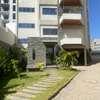 Appartement à louer au Almadies de haut standing thumb 0