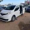 Nissan NV200 7places thumb 0