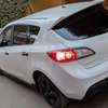 Mazda 3 Blanc Essence Toit Ouvrant Compact thumb 3
