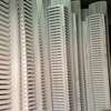 Les chaises plastiques original thumb 0