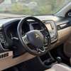 Mitsubishi Outlander SEL 7 places 4 cylindres thumb 4