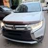 Mitsubishi Outlander 2017 thumb 2