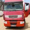 Renault camion 2012 thumb 3