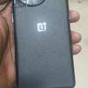 One plus 11r. 5g venant 256go ram 16go thumb 2