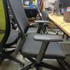 Chaise de bureau ergonomique noire réglable et confortable thumb 0
