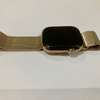 Apple Watch S11 42mm gold thumb 4