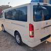 Minibus Hiace Toyota thumb 4