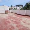 LOUER – Magnifique Villa R+1 de 500 m² aux Almadies thumb 13