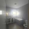 Appartement a louer point E thumb 10