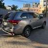 MITSUBISHI OUTLANDER 2018 thumb 6