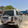 2012 Mitsubishi Pajero thumb 2