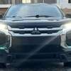Mitsubishi OUTLANDER RVR thumb 0
