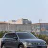 Volkswagen Tiguan 2018 Gris Métallisé SUV Spacieux thumb 0