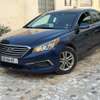 Hyundai Sonata thumb 0