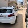 Peugeot 308 2018 thumb 2