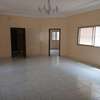 Bel Appartement F4 à louer aux Almadies thumb 9