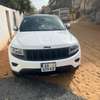 Grand Jeep Cherokee thumb 2