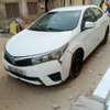 Toyota Corolla 2015 en parfait état. thumb 0