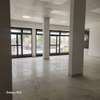Showroom de 100m2 à louer à la liberté 6 thumb 6