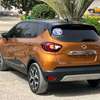 Renault qm3 2018 thumb 10