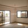 Appartement à louer à la Sicap Baobab thumb 0