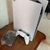 PlayStation 5 plus 2manete et 6 jeux thumb 3