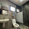 Appartement F4 de 197 m² à vendre au Point E thumb 6