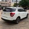 SsangYong Tivoli Air 2016 thumb 10