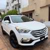 Hyundai santafe 2017 version 4x4 thumb 2