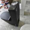 Toilette noire suspendue design compact et moderne thumb 1