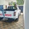 LOCATION MITSUBISHI L200 AVEC CHAUFFEUR thumb 2