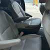 Kia Carnival luxe 9 places diesel 2017 thumb 8