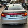 Hyundai grandeur thumb 1