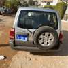 mitsubishi pajero thumb 2