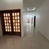 Grand appartement au point E thumb 2