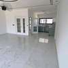 Appartement de 3 chambres et salon aux Almadies thumb 6
