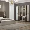 Chambre à coucher royale disponible thumb 13