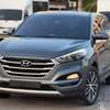Hyundia Tucson thumb 2