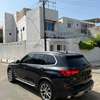 BMW X5 SUV noir automatique spacieux et puissant thumb 8