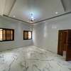 Appartement 2 chambres, Salon, 3 cours, espace familiale thumb 12