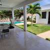 Magnifique villa avec piscine a Ngaparou thumb 2