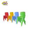 chaises plastique pour enfants thumb 2