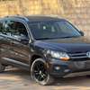 volsvagen tiguan thumb 1
