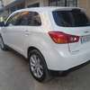 Mitsubishi outlander thumb 0