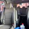 LOCATION HYUNDAI STAREX 9 PLACES AVEC CHAUFFEUR thumb 3