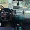 Nissan versa manuel 2010 thumb 4