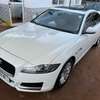 Jaguar XF 2017 full option gasoil thumb 4
