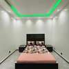 Chambre spacieuse avec climatisation et LED design thumb 5