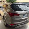 Hyundai Santa Fe 2017 m8SUV gris métallisé spacieux thumb 2