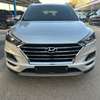 Hyundai Tucson diesel 2020 Full options thumb 8